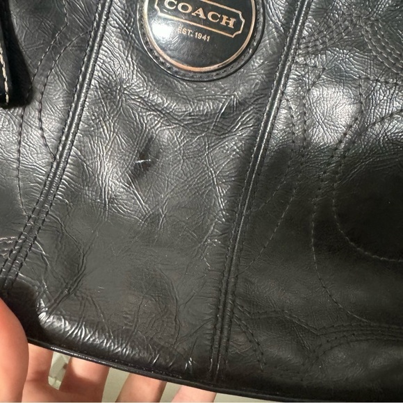 Coach Signature  Patent Leather Hobo Handbag Purse Black Embossed F15141 - Picture 7 of 9